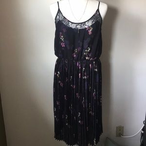 Black floral pleated dress
